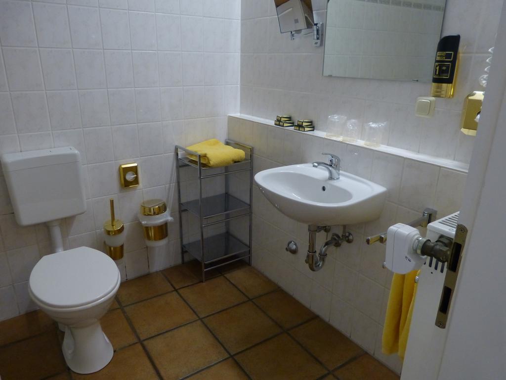 Hotel Am Hehlentor Celle Ngoại thất bức ảnh