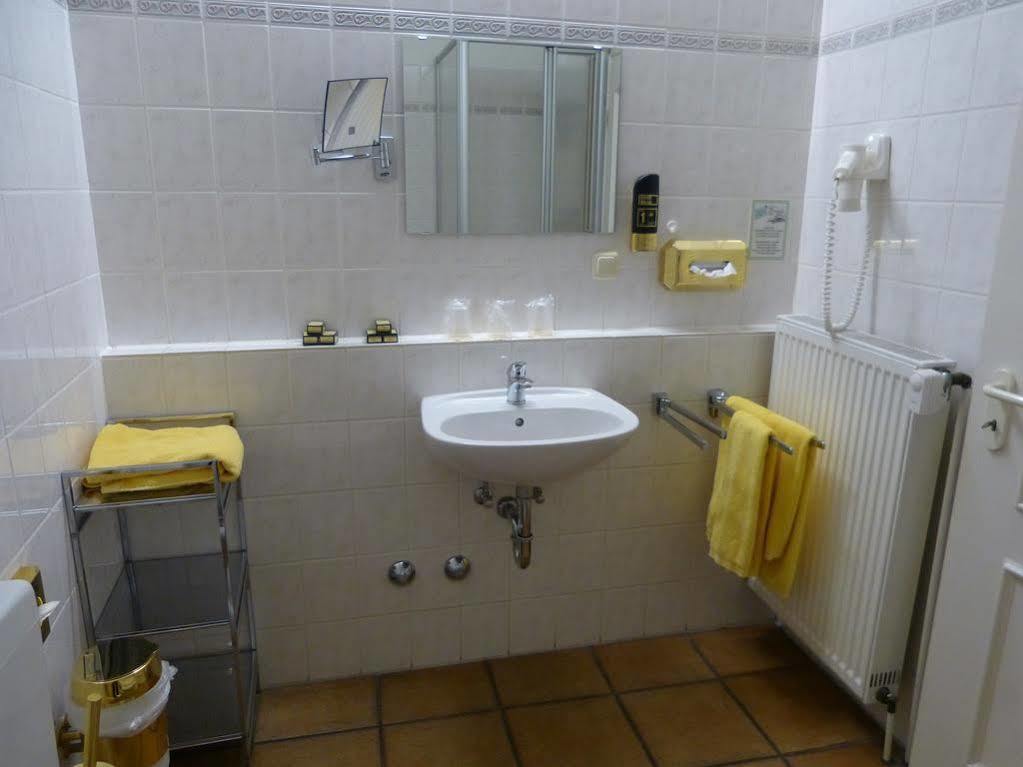 Hotel Am Hehlentor Celle Ngoại thất bức ảnh